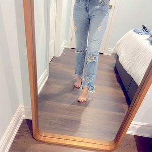 ✨SOLD✨Embellished jeans